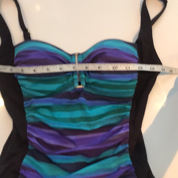 La Blanca Bathing Suit - Picture 14 of 17